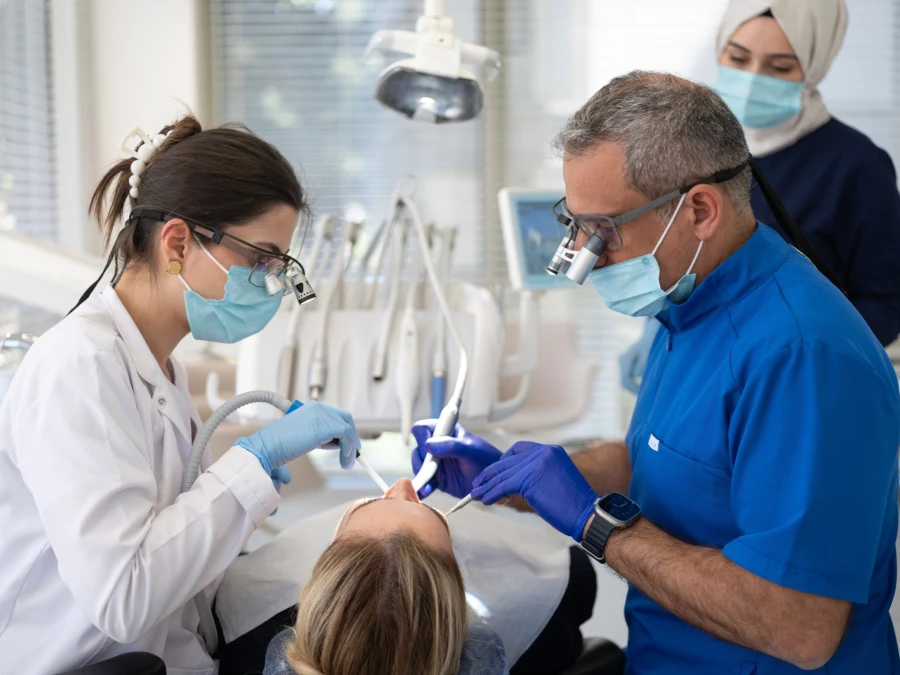 Dr. Dt. İlker Arslan